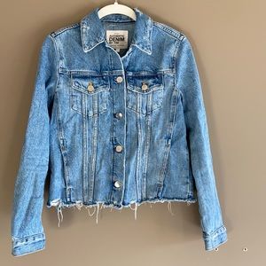 Zara Distressed Jean Jacket Small